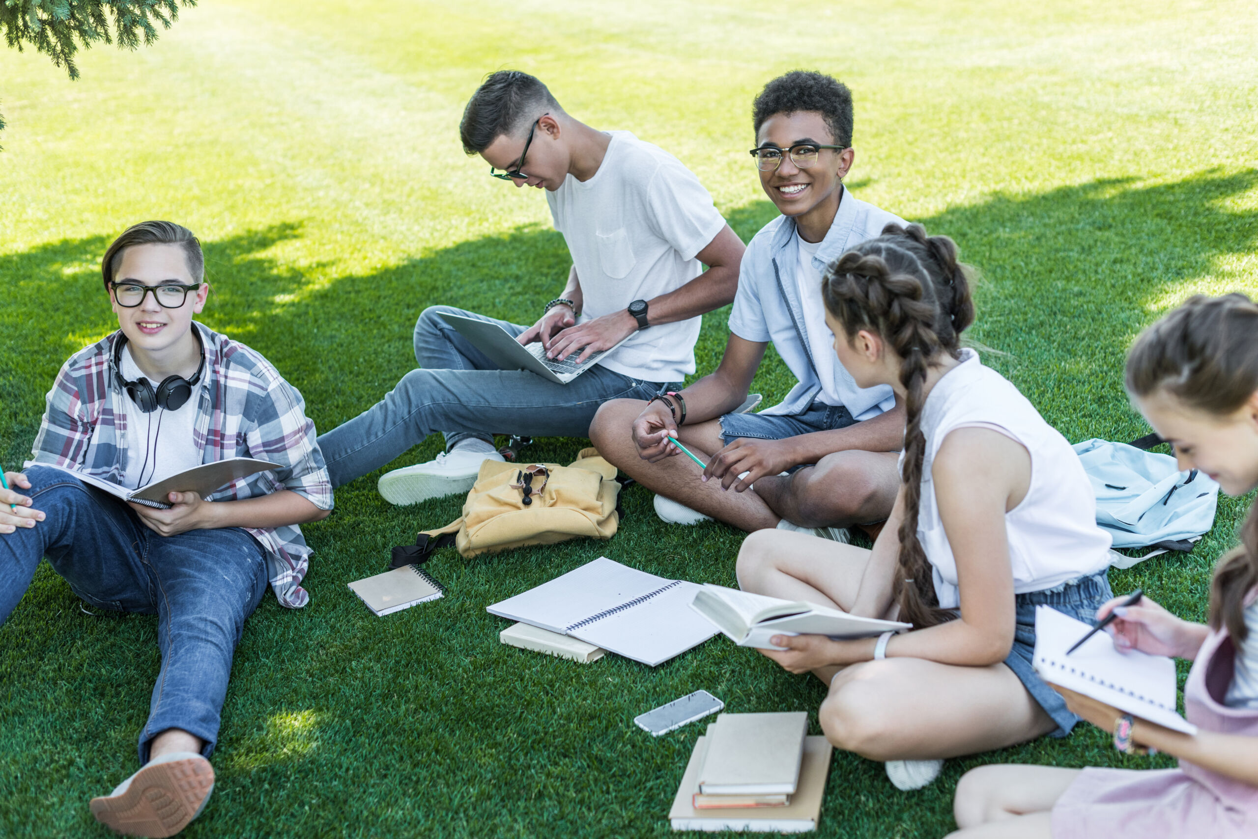 How to Practice English Outside the Classroom and Improve Faster